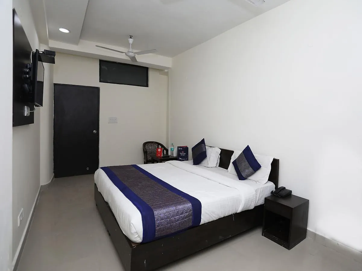 Oyo 11605 Hotel Aravali Inn New Delhi