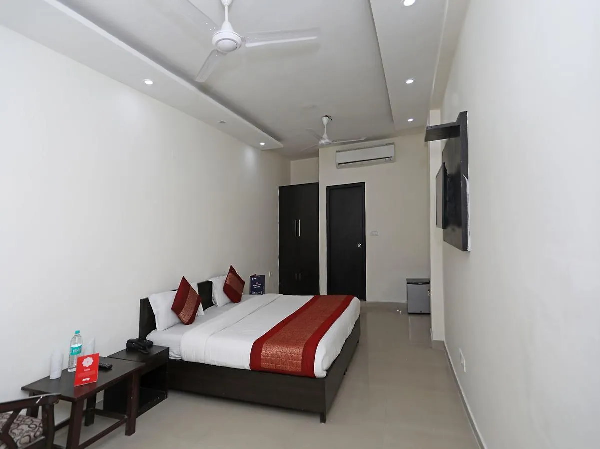 Oyo 11605 Hotel Aravali Inn New Delhi